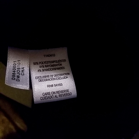 DKNY Tapered Stretch Pants - Picture 4 of 8